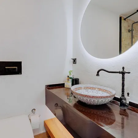 Sea Apartment *